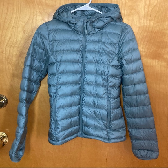 Aritzia TnAction Botanie Puffer Jacket XS - Picture 3 of 10
